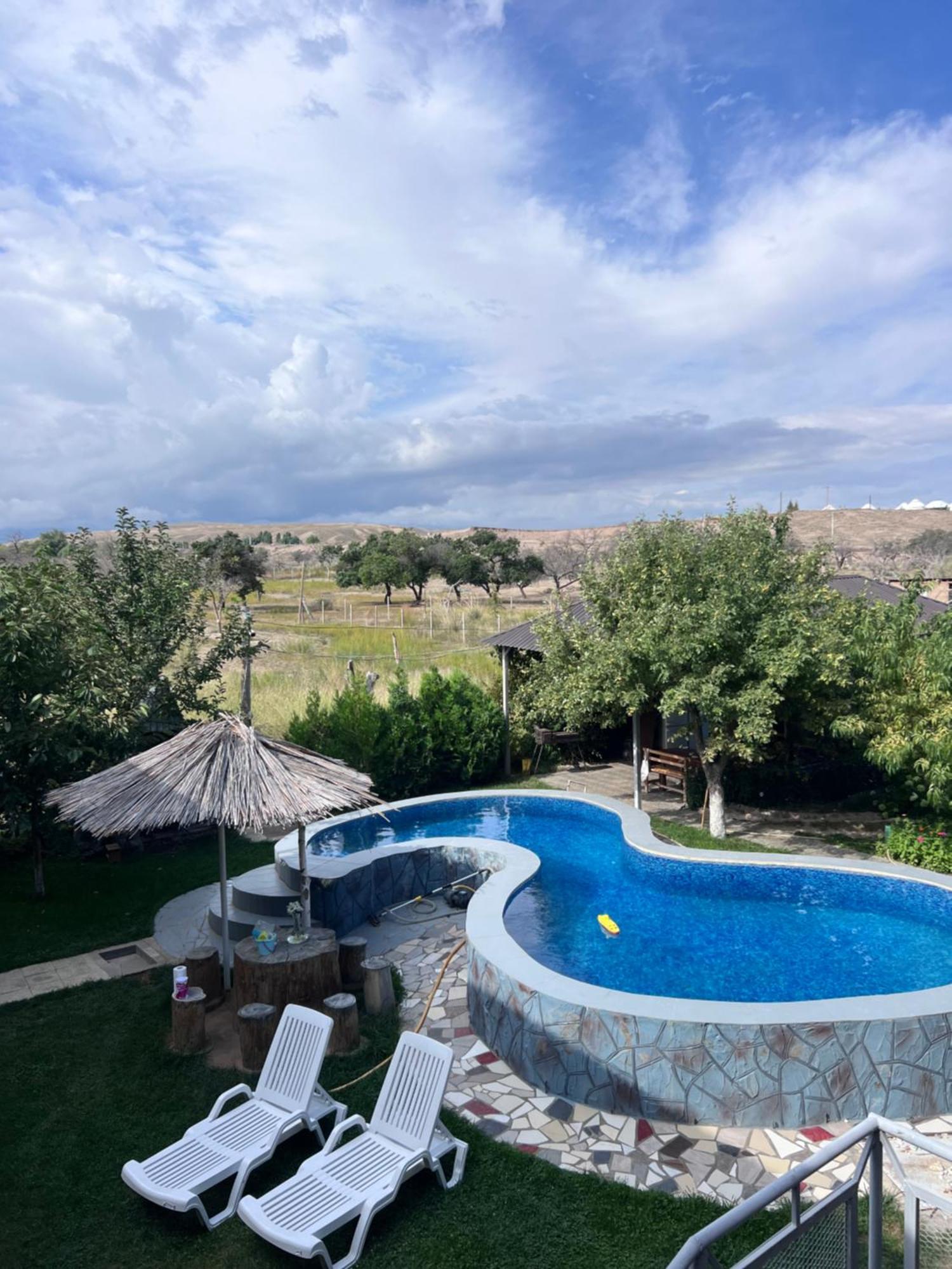 Guest House And Yurt Camp "Aktan" Bokonbayevo 外观 照片